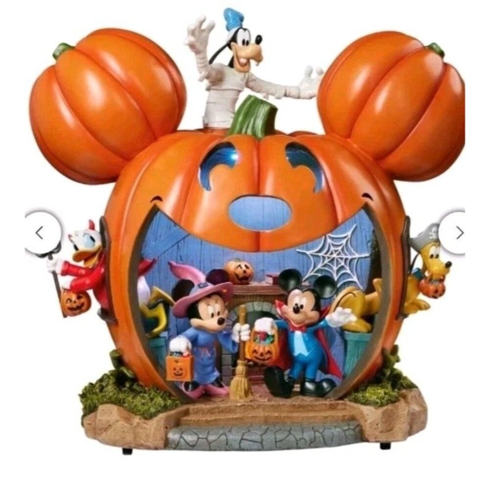 Disney Mickey and Friends Halloween Pumpkin House with Lights and Music - Picture 2 of 6